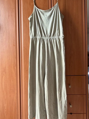 Pink Woman jumpsuit XL like new, pistachio green