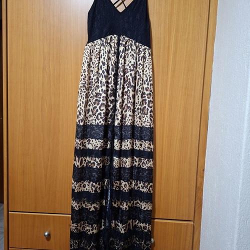 Denny Rose leopard dress with lace and slit size 42, like new