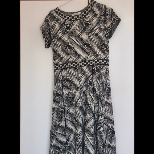 Attrattivo midi dress, black and white, size M