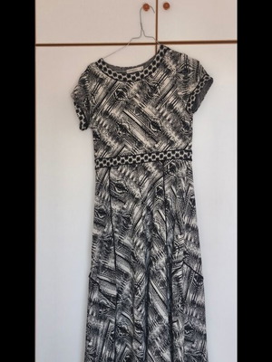 Attrattivo midi dress, black and white, size M