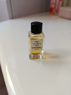 Chanel No 5 Eau de Toilette vintage miniature 4.5ml