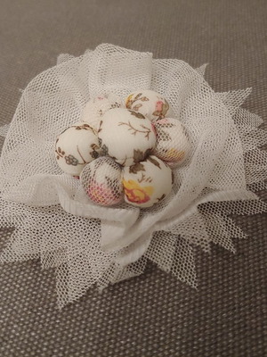 Handmade brooch with tulle
