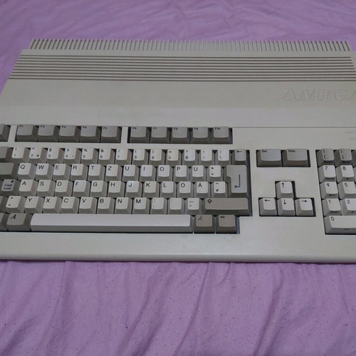 Commodore Amiga 500 package like new condition