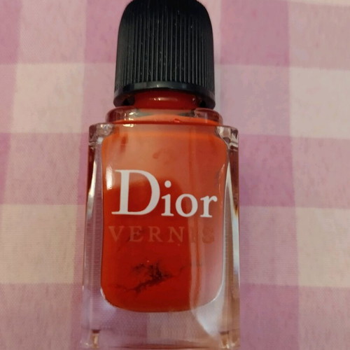 Dior Vernis nail polish used
