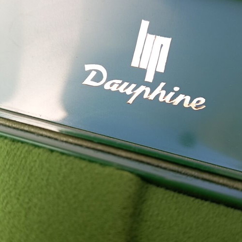 Dauphine watch box Swiss made like new