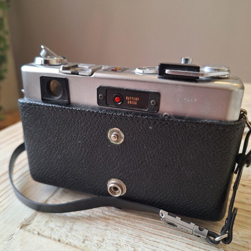Yashica Electro 35 GSN 35mm vintage camera used