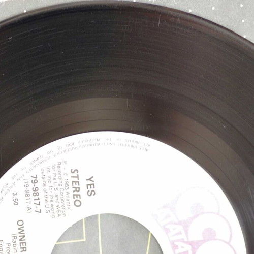 Yes Owner of a Lonely Heart 7'' vinyl used, rock