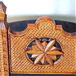  Ξύλινο σκαμνί χειροποίητο παραδοσιακό.