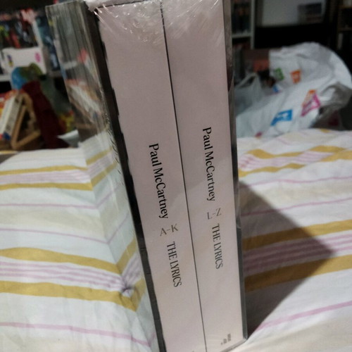 Box set Paul McCartney - The Lyrics new with 2 books