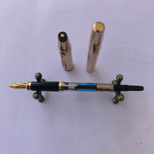 Cross Century gold-plated 14kt pen with 18kt tip like new