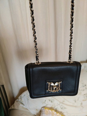 Moschino small crossbody bag used, black
