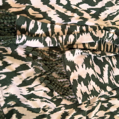 Zara mini skirt with pattern and fringes, like new, green