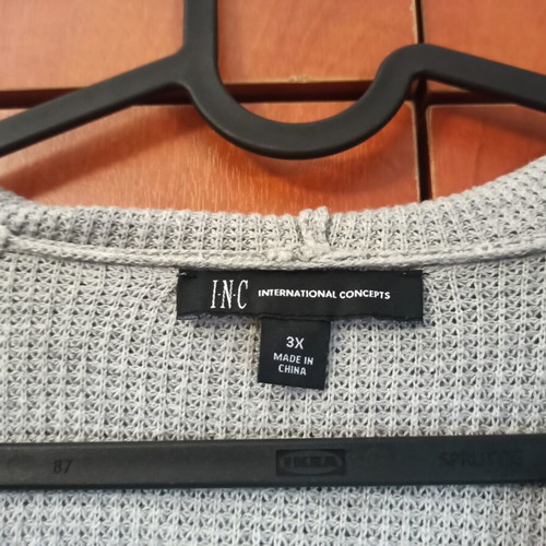 INC gray sweatshirt used, size XXXL