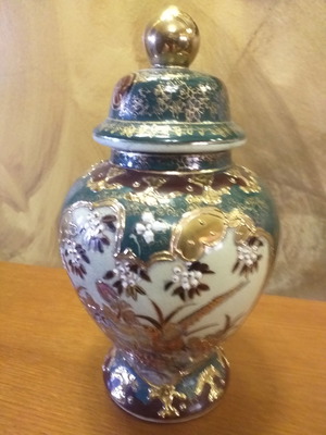 Satsuma Chinese amphora used, height 20cm