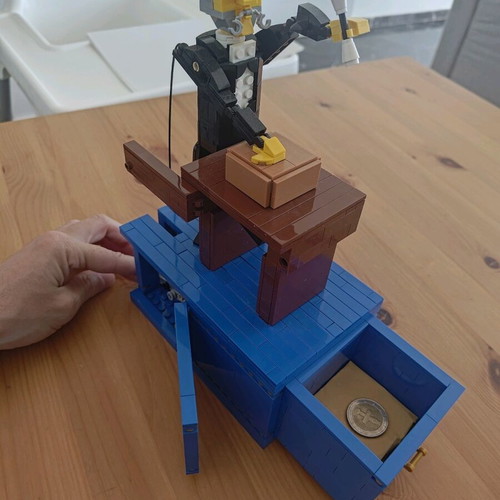 Lego coin bank magician MOC used