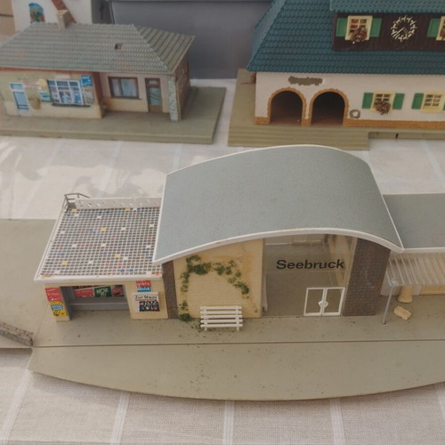 HO scale buildings set, substation, coal storage, 2 shops