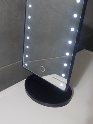 LED makeup mirror with adjustable lights and stand