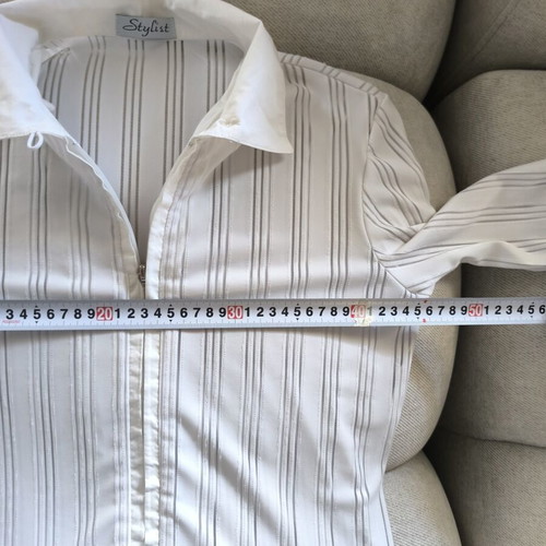 Shirt with zipper new, white elastic fabric with embossed stripes