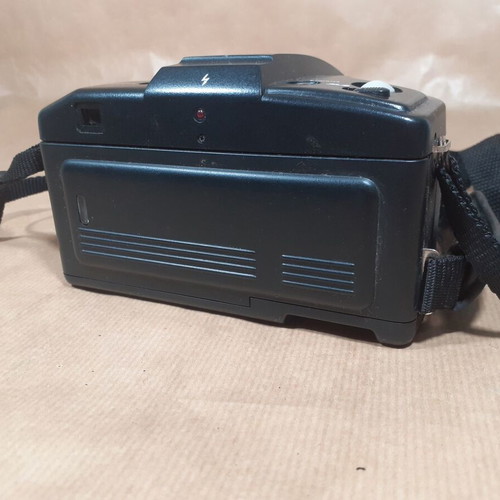 Canon S-1000F 50mm f/6.3 camera used for parts or repair