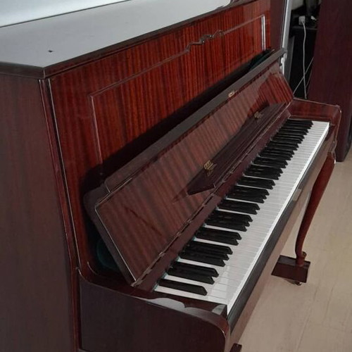 Legnica upright piano like new, walnut with glossy finish