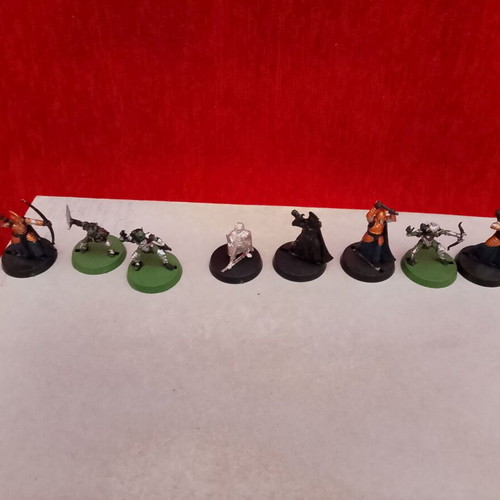 Lord O The Rinew miniatures modeling figures like new pack of 35 2003