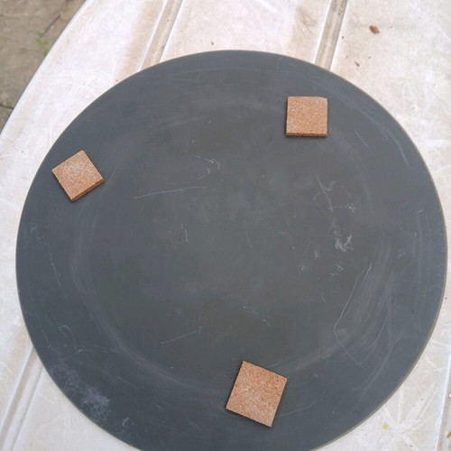 Round mirror used without marks