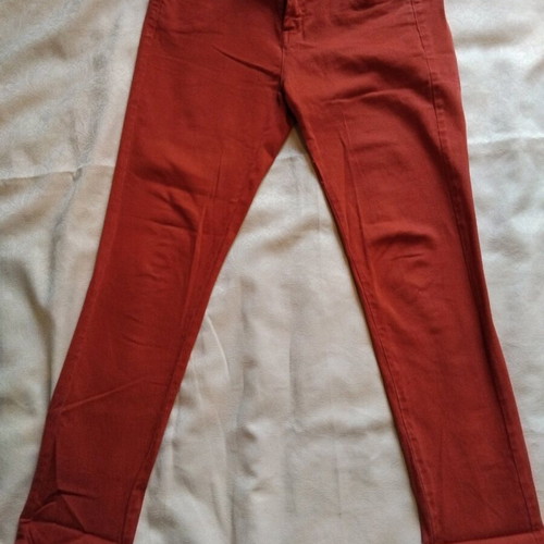 Stradivarius women's low-rise red jeans like new, size L