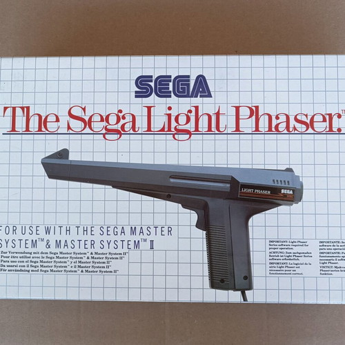 Sega Master System Phaser Gun new in box
