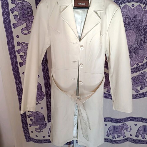 Ecru leather coat like new