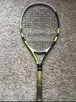 Babolat Jr 225 tennis racket used for children 8-10 years