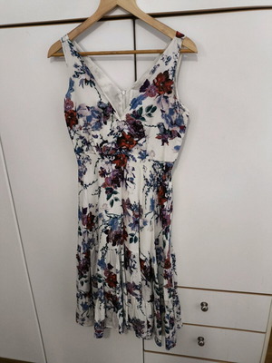 Athina Gkini cotton midi floral dress like new, size M/L, white multicolor