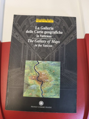 Βιβλίο The Gallery of Maps in the Vatican σαν καινούργιο, δίγλωσσο Αγγλικά και Ιταλικά