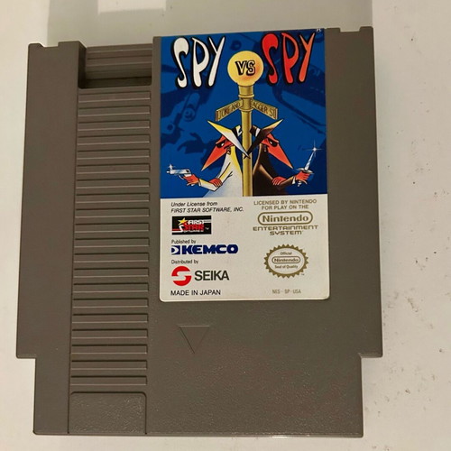 Spy vs Spy Nintendo Entertainment System (NES) like new