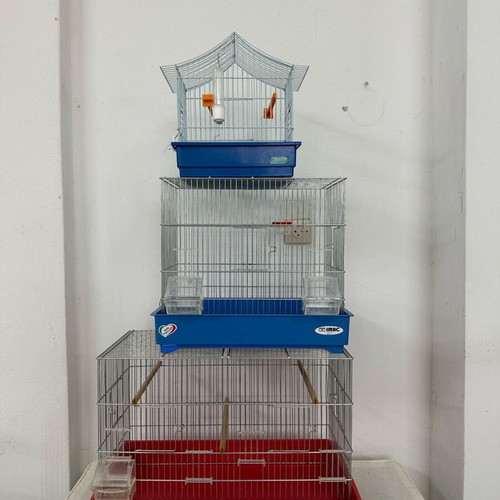 IMAC bird cage set 2 pcs like new, complete with accessories