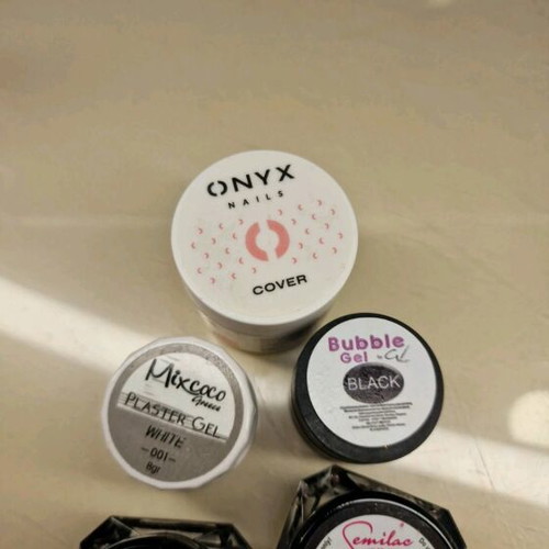 Semilac Mini Gel 10 used, 1 unused gel oxyx, 1 Buble gel black, 1 plastic gel white