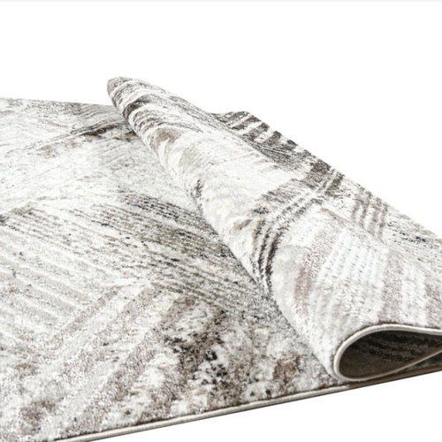 Carpet 160x230 like new, beige dominant color