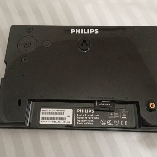 Digital photo frame Philips used, missing screw mount