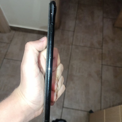 iPhone 7 Plus like new