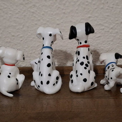 Set of 7 Disney 101 Dalmatians PVC figures like new