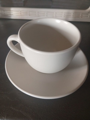 Set of 3 new mugs