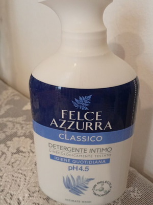 Felce Azzura Intimate Wash 250 ml new, sealed
