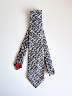 Salvatore Ferragamo tie like new, 100% silk jacquard knit