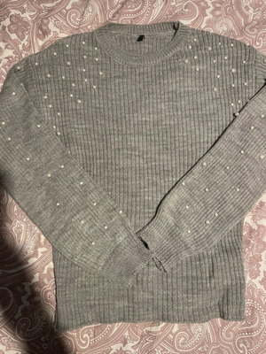 Μπλούζα Trendyol με πέρλες γκρι σαν καινούργιο μέγεθος M