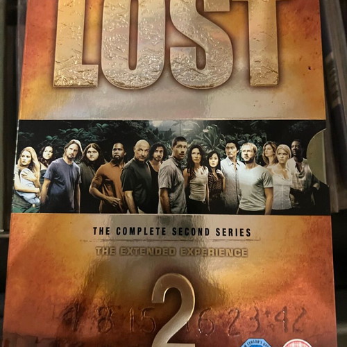 Lost Season 2 Boxset DVD like new, complete