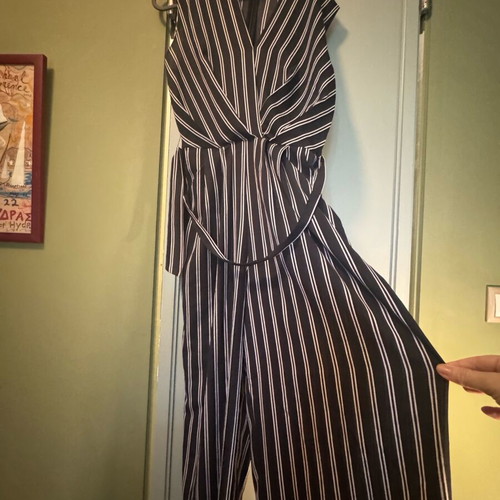 Marina V striped jumpsuit like new, black and white, size M