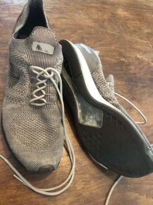 Adidas athletic shoes used, beige, size 43.5