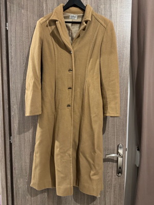 Oltre women's wool coat like new, medium length, beige brown, size L