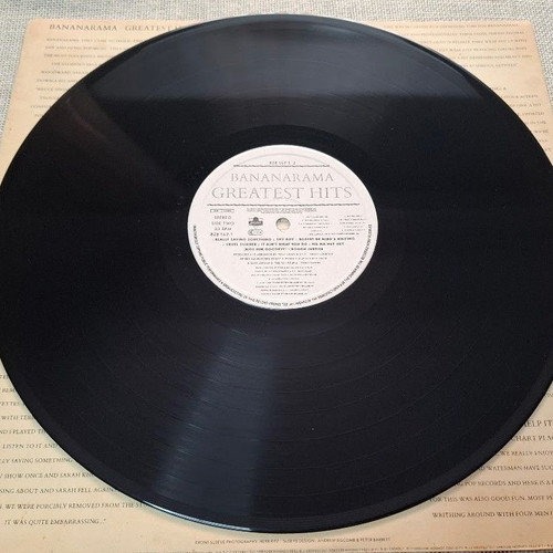Bananarama The Greatest Hits Collection LP like new, pop