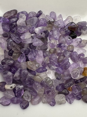 Amethyst chipstone beads like new, 2-10 mm, 40 cm string