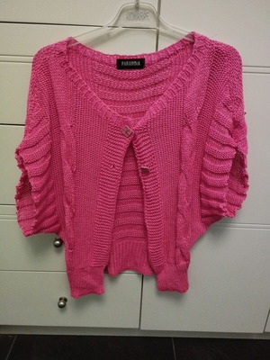 Knitted cardigan one size pink like new